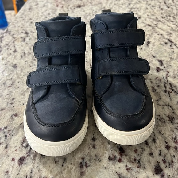 Cat & Jack shoes - Picture 2 of 6